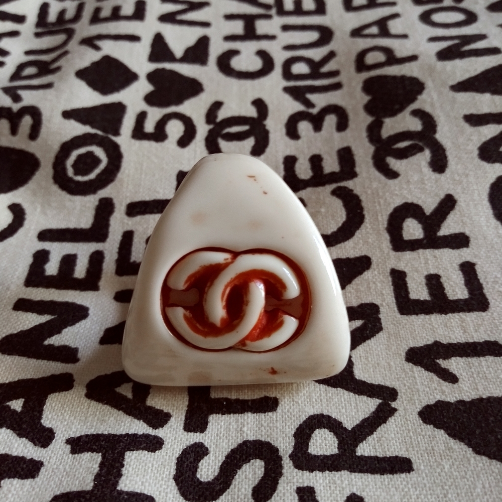 CHANEL bone resin ring